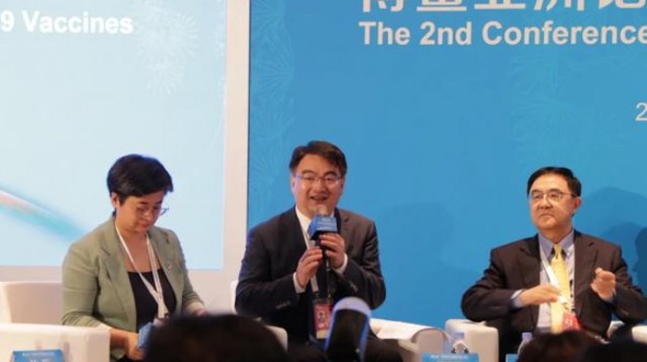 张文宏、刘敬桢等回应：新冠疫苗一直免费？每年都要打？