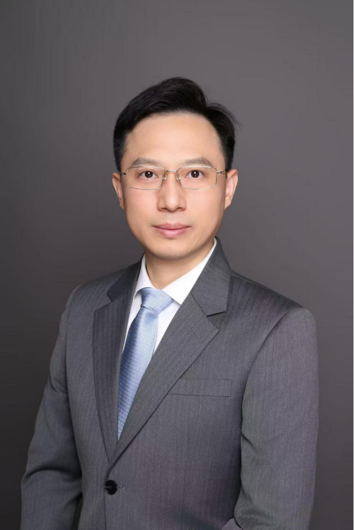 从“以疾病为中心”到“以患者为中心”：上海十院的管理哲学与未来蓝图